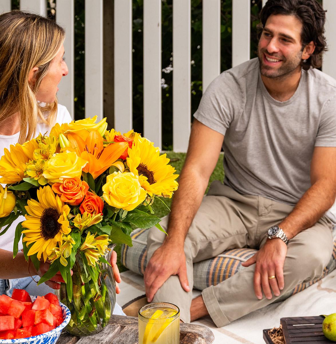 anniversary date ideas picnic