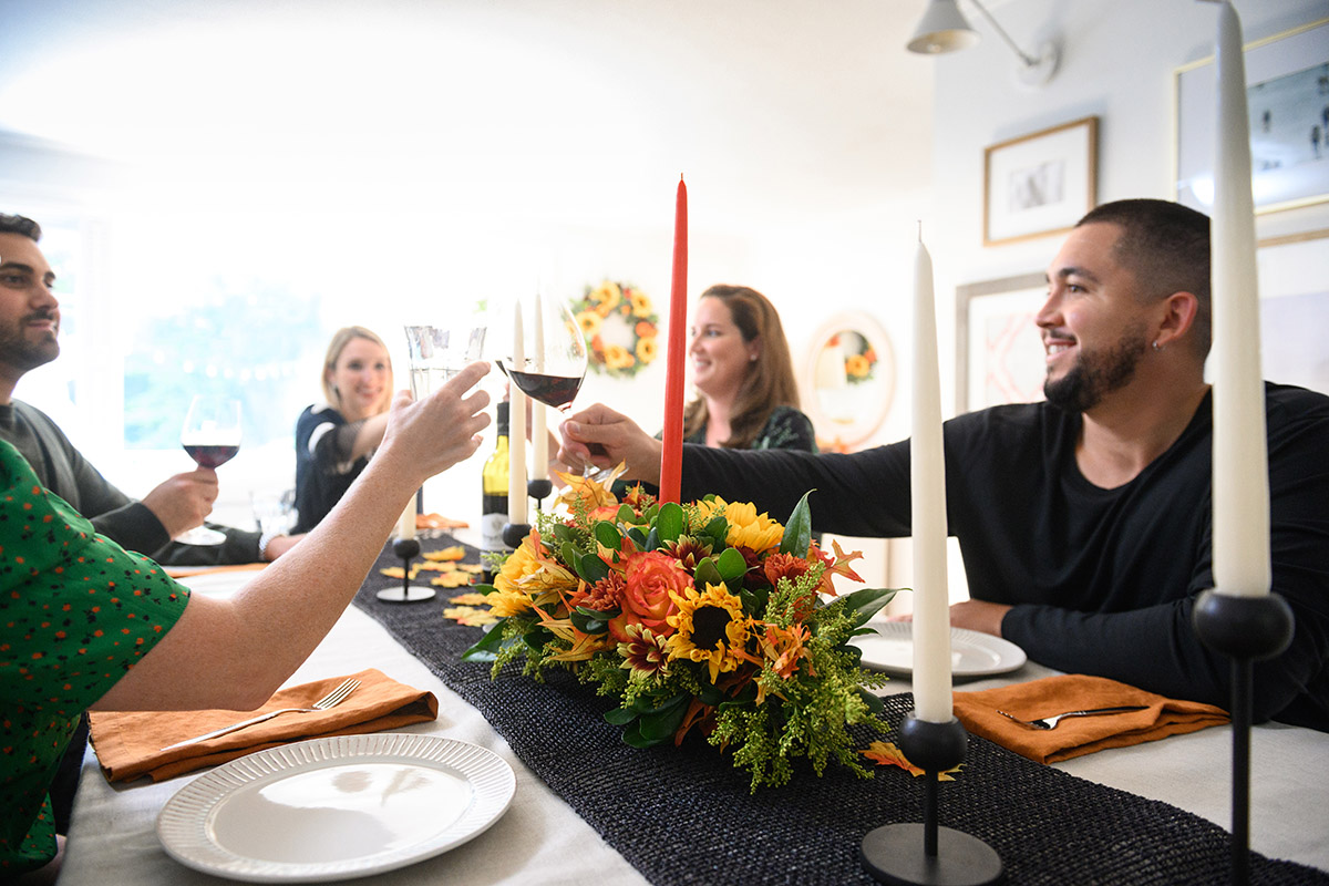 giving thanks thanksgiving toast