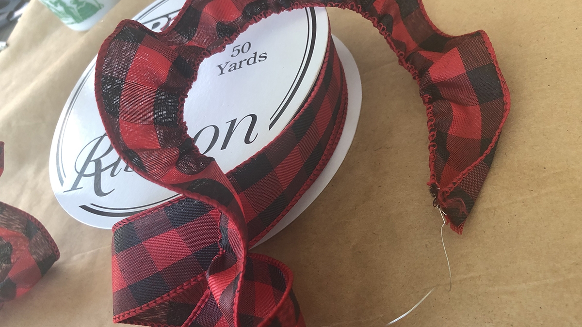 buffalo plaid wired ribbon