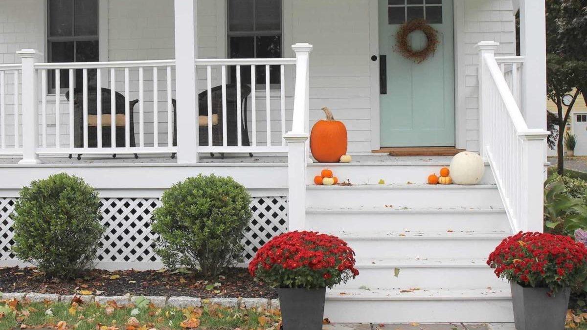 Article Cards Featured Image Simple fall porch