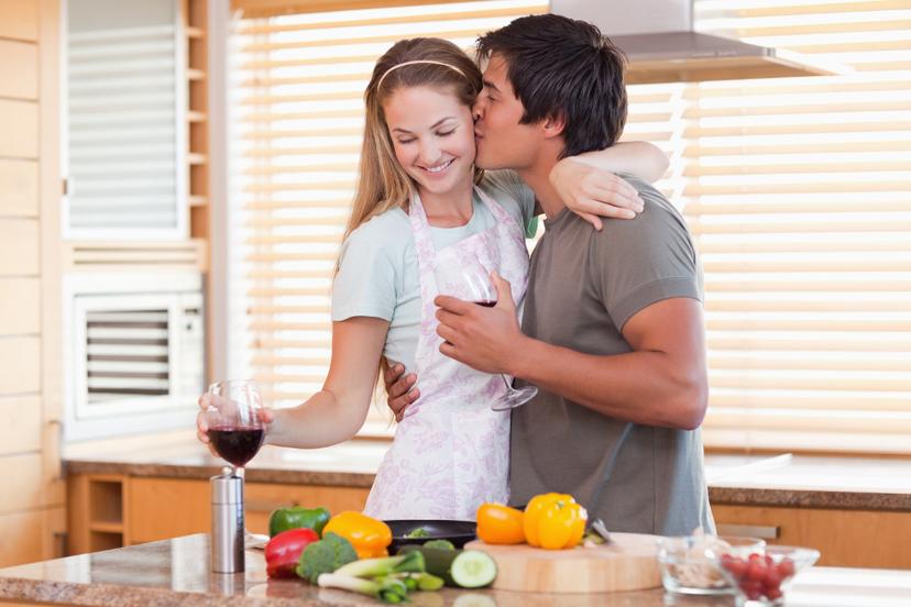 fall date ideas with couple cooking together