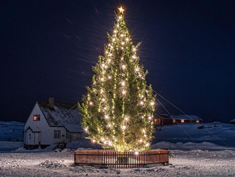 christmas around the world with greenland