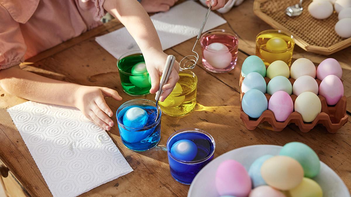 easter quotes coloring eggs