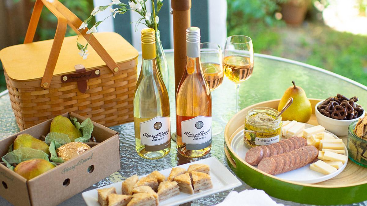 places to bring rose picnics